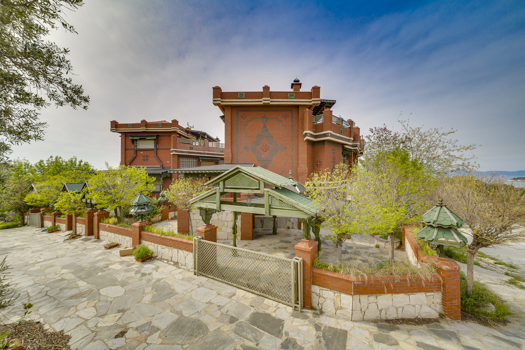 bluesky-villalari (1)